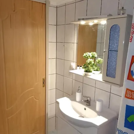 Serenity House Apartment *